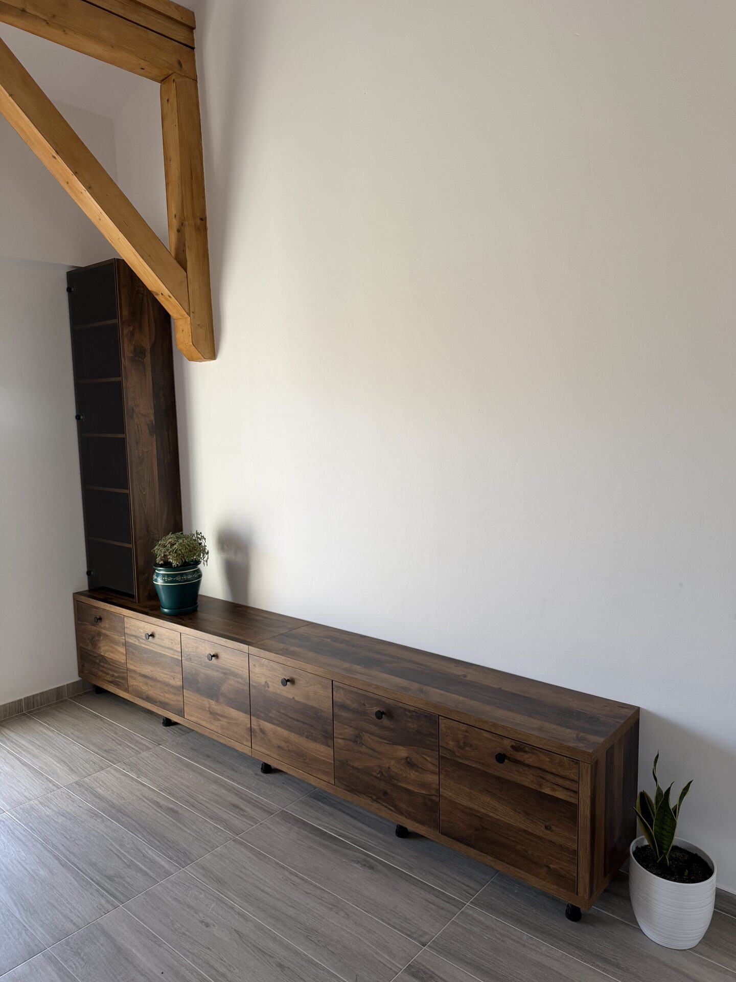 Living modern - amenajare interioară